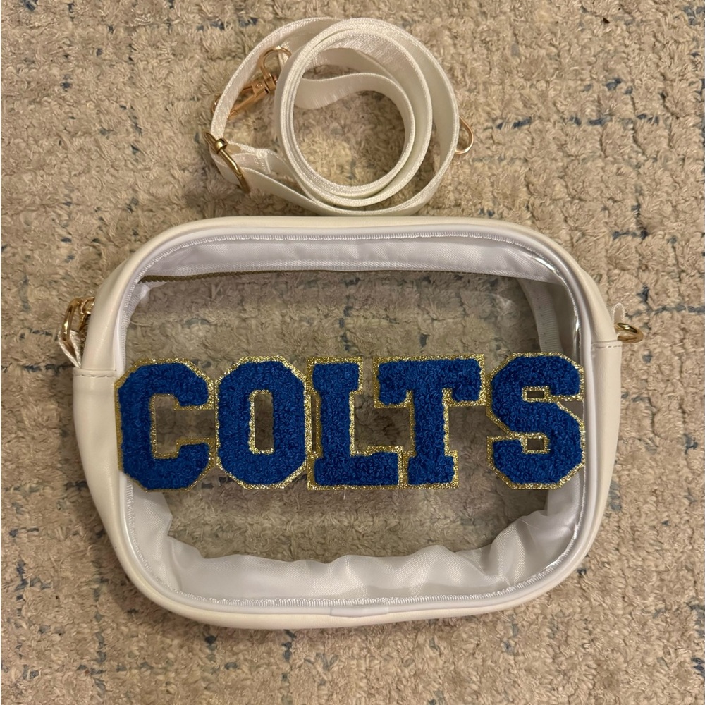 Clear crossbody stadium bag